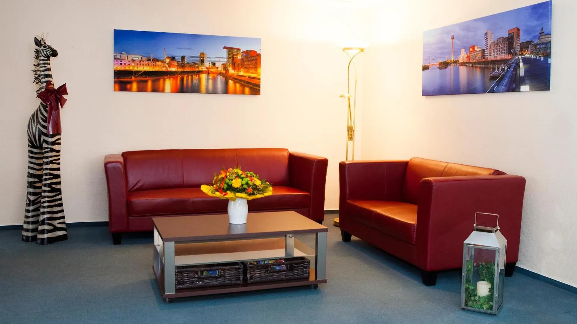 Hotel Am Duesseldorfer Platz Ράτινγκεν